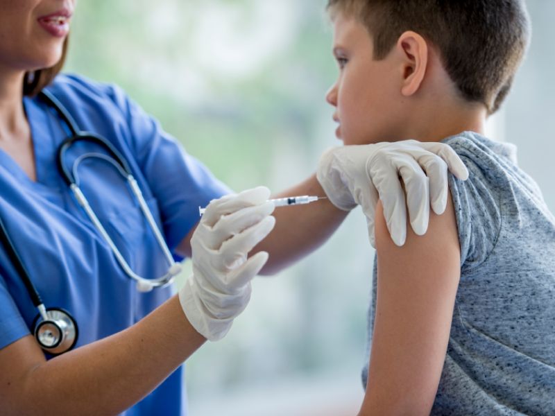 Keuchhusten (Pertussis): Impfung bei Kindern