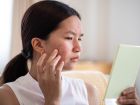 Selenium: Homöopathische Mittel bei Haarausfall und Akne