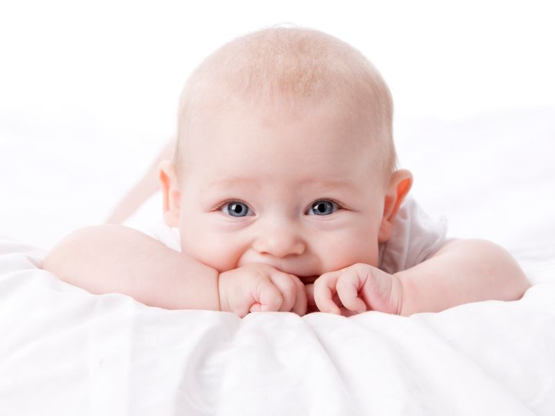 Zehn Gläschen Babykost pro Tag sollen beim Abspecken helfen. Klar, dass mit dem täglichen Brei Magen und Darm nicht mehr richtig funktionieren. Baby-Diät