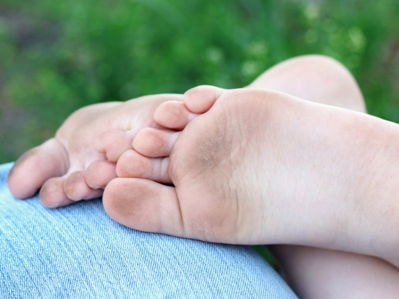 Nagelpilz kommt durch mangelnde Hygiene