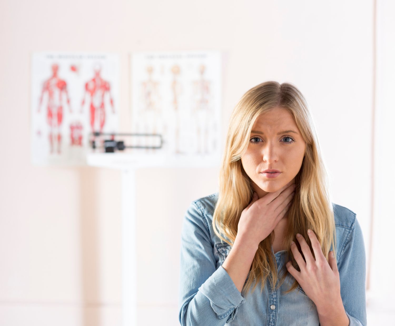 Geschwollene Lymphknoten • Ursachen & was dagegen tun?