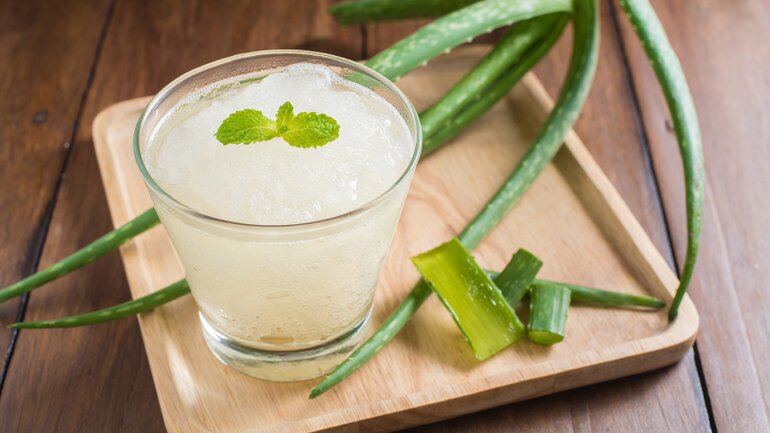 Wirkt Aloe-Saft abführend?