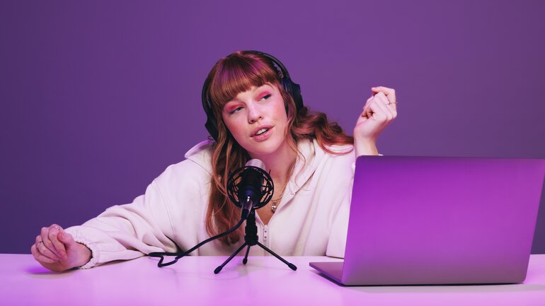Persönliche Aufmerksamkeit in ASMR-Videos