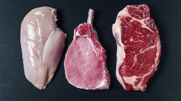 Rheuma: Nur wenig Fleisch essen