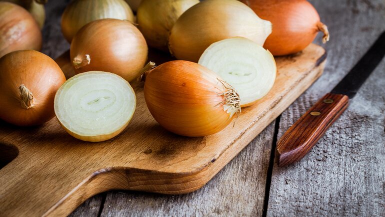 Erkältung: Hausmittel Zwiebel