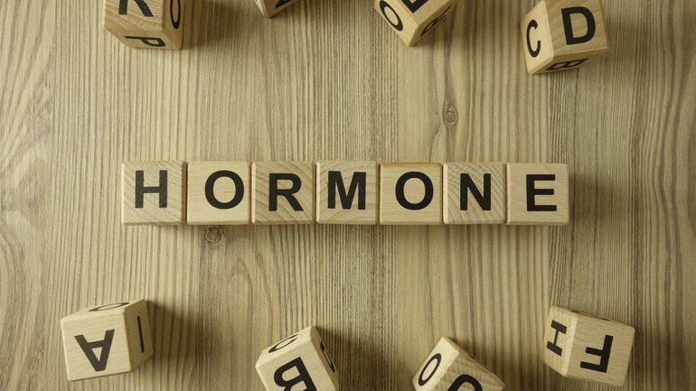 Juckende Augen: Hormonelle Ursachen