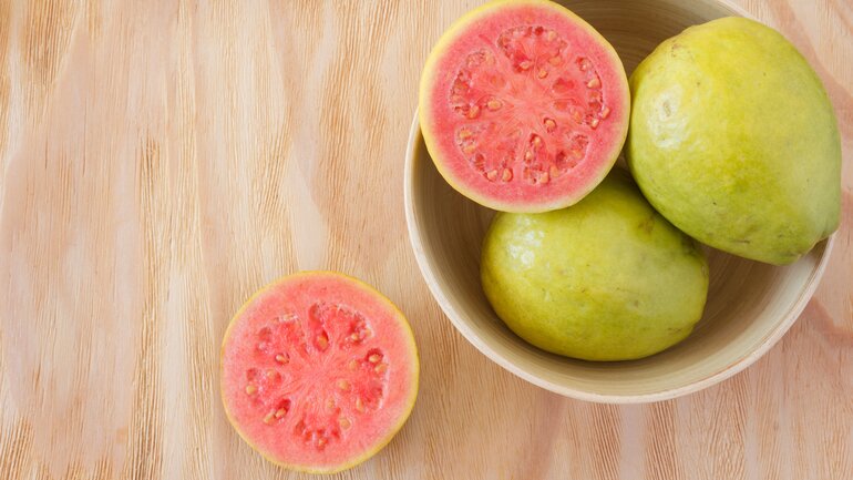 Guaven zählen zur gesunden Ernährung bei Krebs