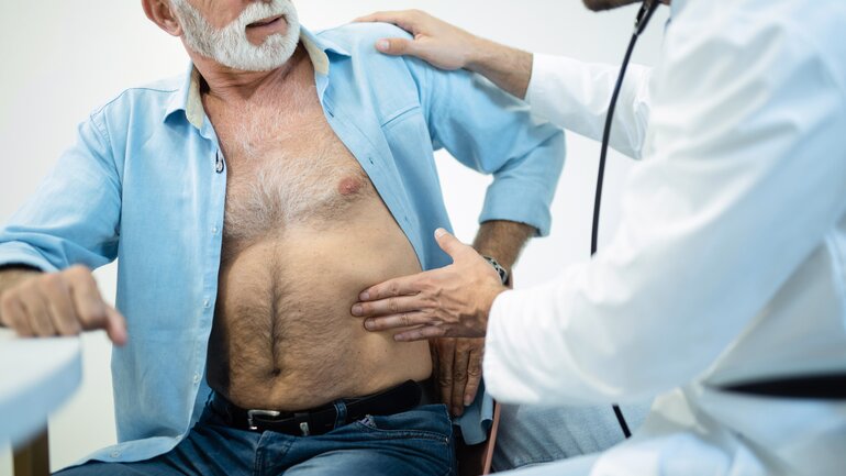 Bei Symptomen von Morbus Crohn ärztliche Hilfe suchen