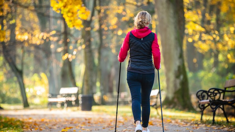 Nordic Walking: Sportart für den Rücken