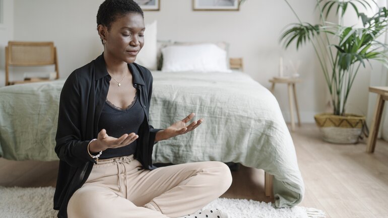 Stress abbauen durch Meditation