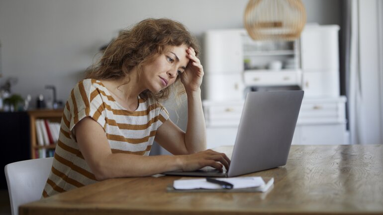 Kopfschmerzen als Begleitsymptom bei Tinnitus