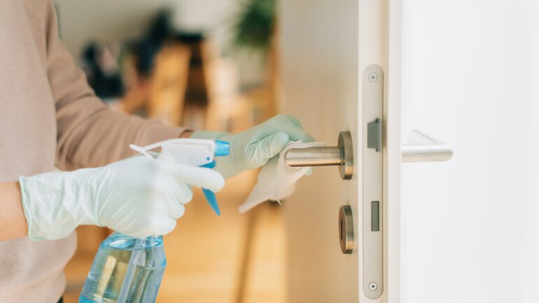 Türklinke: Ansteckung mit Grippe und Erkältung durch Kontaktinfektion?